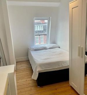 Photo 7- click for photo gallery